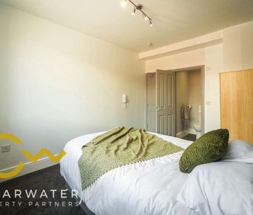 1 bedroom in a house share to rent - Photo 1