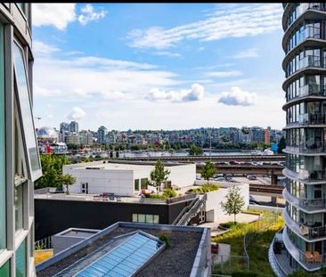 1 Bed / 1 Bath Stylish Furnished Condo DT Vancouver - Photo 1