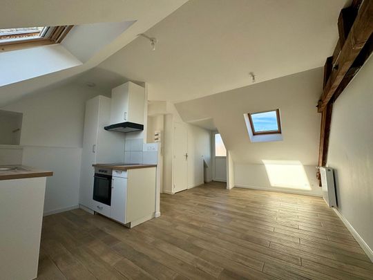 Location appartement 2 pièces, 30.39m², Évron - Photo 1