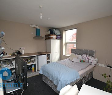 1 bed Studio for Rent - Photo 1