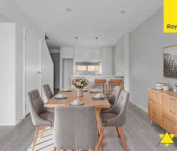 Modern, Low-Maintenance Living in Te Atatu Peninsula - Photo 5