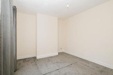 Gordon Street - Photo 3