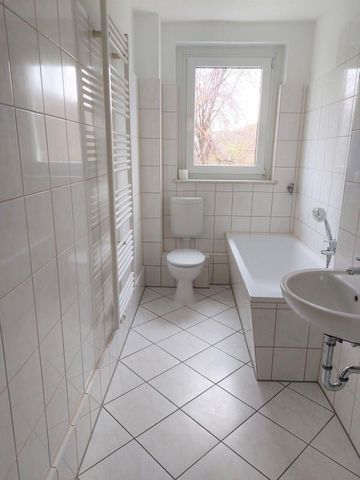 Willkommen im Geiseltal - Schöne 3-Raumwohnung - Photo 4