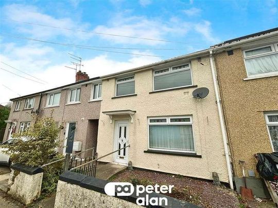 Ty Isaf Park Crescent, Risca, Newport, NP11 - Photo 1