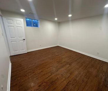 For Lease - 12 Brooklet Court, Markham, Ontario - Photo 5