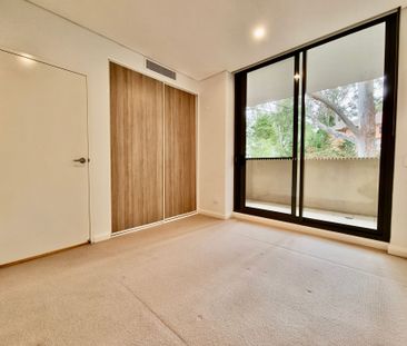 Modern 2 Bedroom located in the Heart of Turramurra - Photo 3