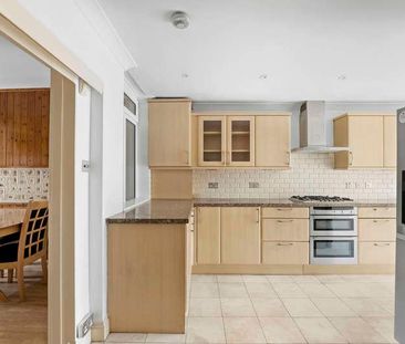 Farrant Avenue, London, N22 - Photo 6