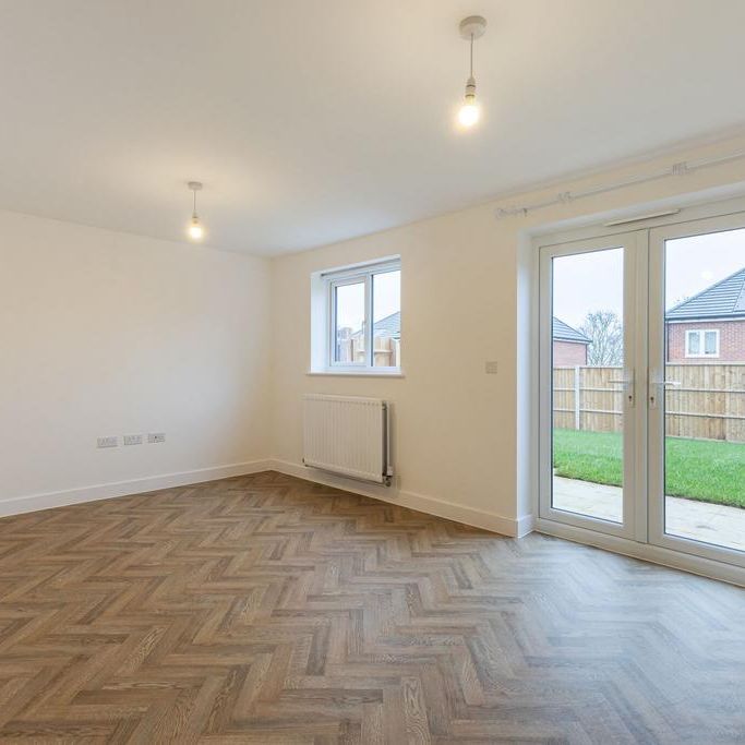 3 bedroom semi-detached house to rent - Photo 1
