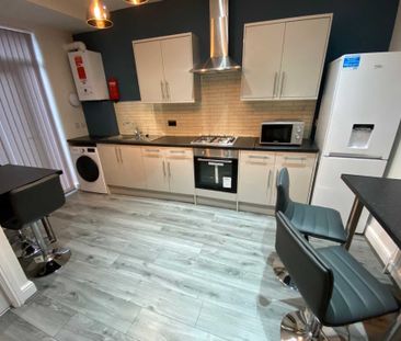 Littleton Road, Salford - Photo 3