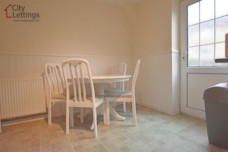 3 Bedroom End Terraced House - Photo 4