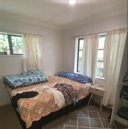 19 Winsley Terrace, Churton Park - Photo 2