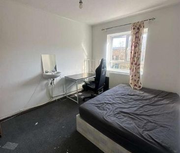 Flat, Conisborough, Bayham Street, London, NW1 - Photo 1