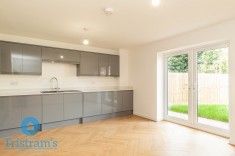 Lacewood Close, Bestwood Village - Photo 4