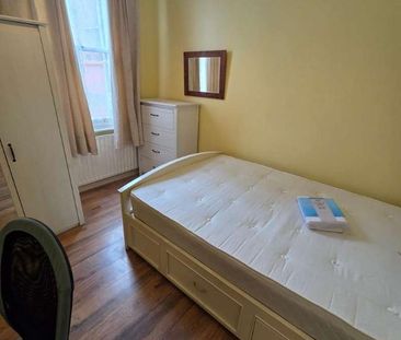 Trundleys Road, London, SE8 - Photo 1