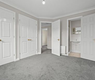 3 bedroom detached house to rent - Photo 4