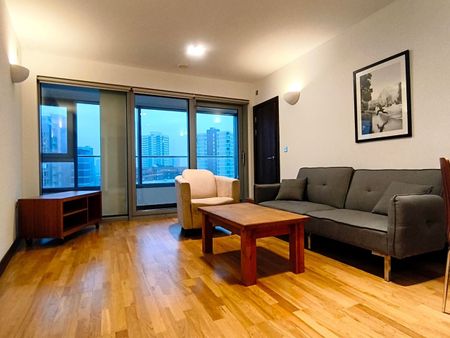 1 Bed Flat, Bridges Court Road, SW11 - Photo 3