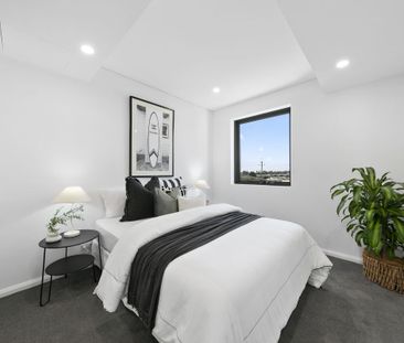 Modern Elegance with Breath Taking Views - Emperial Apartments, Ada... - Photo 3