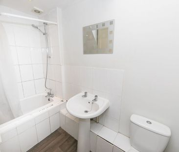 Welton Place, Hyde Park, Leeds - Photo 5