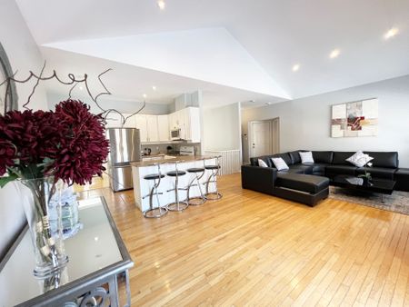 For Lease - 38 Hurst Drive, Barrie, Ontario - Photo 2