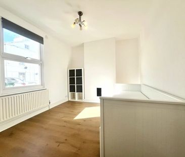 Sandy Hill Road, London, SE18 7BQ - Photo 1
