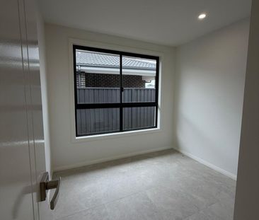 Brand New 2-Bedroom Granny Flat in a Great Location! - Photo 3