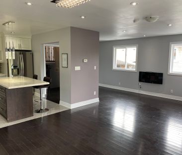 For Lease - 26 Wilmington Avenue, Toronto, Ontario - Photo 6