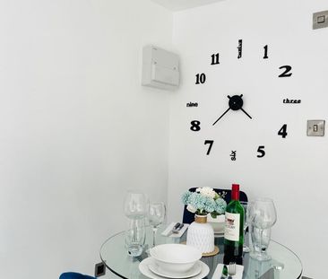 Studio Flat, London, E13 - Photo 4