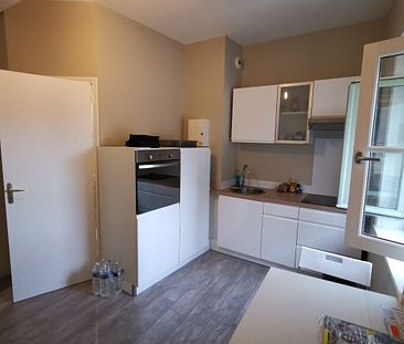 APPARTEMENT T2 - MEUBLE - ARRAS - Photo 2