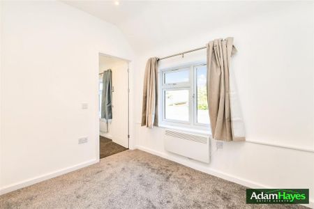 2 bedroom maisonette to rent - Photo 2