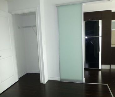 For Lease - 386 Yonge Street Unit# 1814, Toronto, Ontario - Photo 3