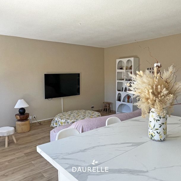 Location Appartement 4 pièces 75m² CHATEAURENARD 13160 - Photo 1