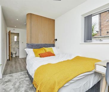 Studio to rent - Photo 2