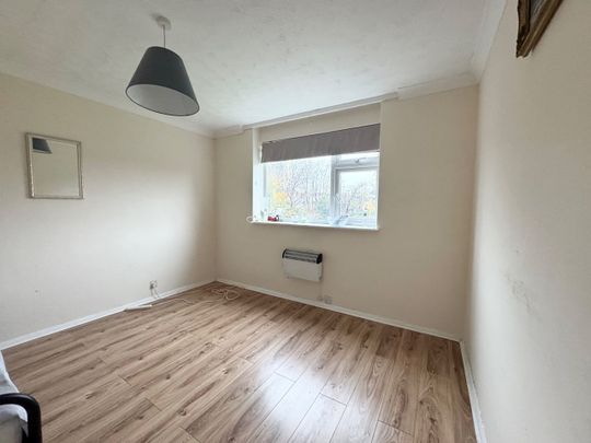 1 Bed Flat, Palm Court, N22 - Photo 1