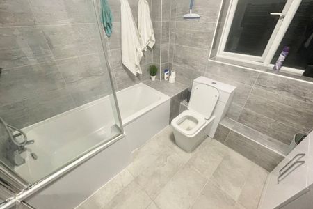 Norwich Road - Photo 2