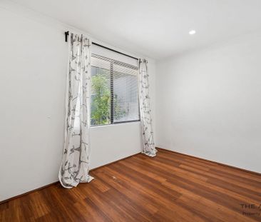 Spacious, Modern Living in the Heart of Wellard - Photo 3