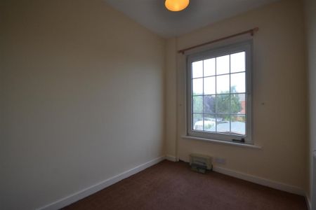 Semi Detached Property Ideally Situated in Soham, Cambridgeshire - Photo 5