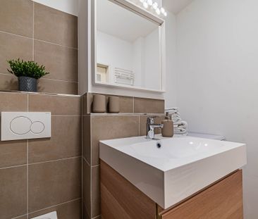 City-Residence: Modern und neu möblierte 2-Zi.-Wohnung nahe Europav... - Photo 4