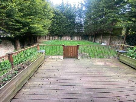Vine Lane, Uxbridge, UB10 - Photo 3
