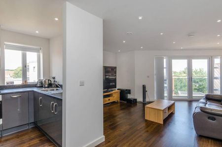 2 bedroom flat to rent - Photo 2