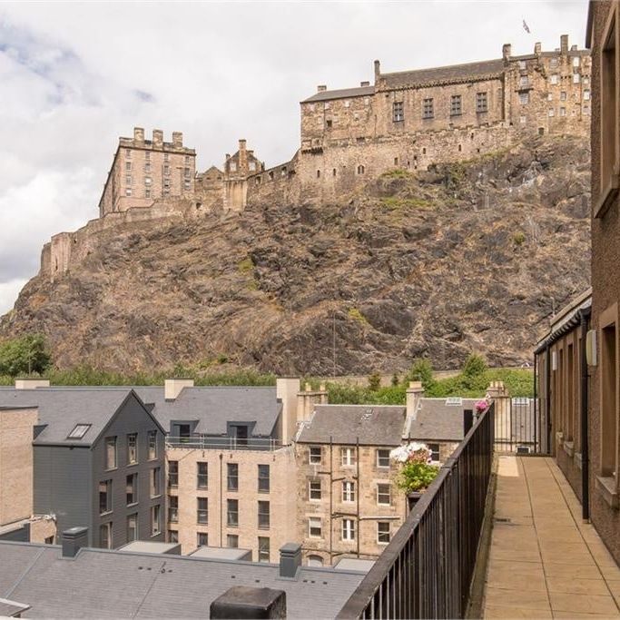 1 Bed Flat, Websters Land, EH1 - Photo 1