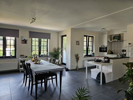 Appartement met lift, 1 slaapkamer, terras en 2 parkings - Foto 3