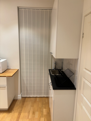 Trollvägen, Sollentuna - Photo 1