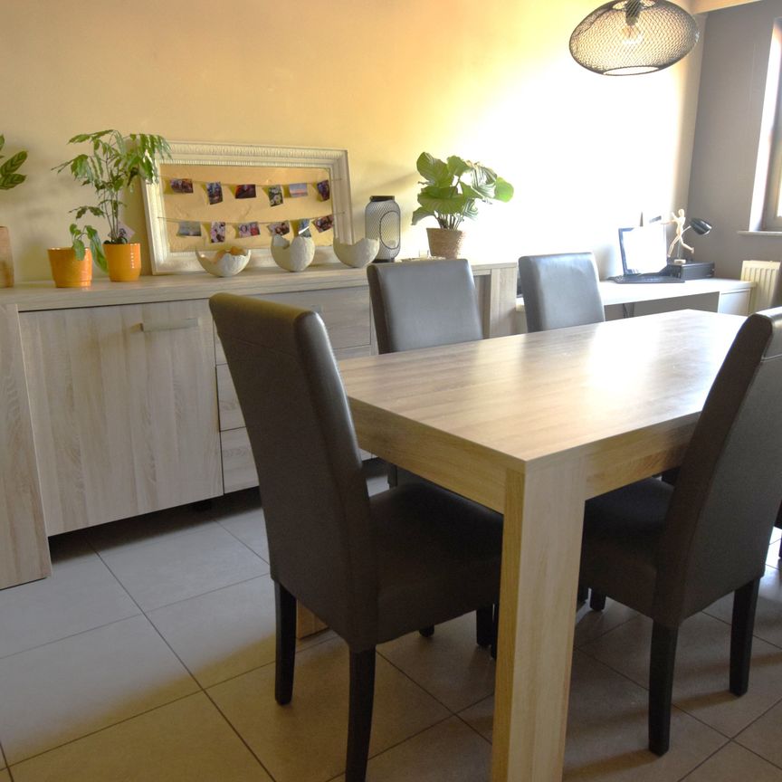 Appartement te huur - Photo 1
