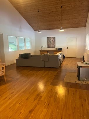 Slottsvägen, Rosersberg - Photo 1