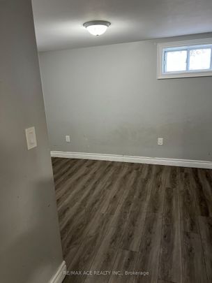 For Lease - 27 Tansley Avenue Unit# Bsmt, Toronto, Ontario - Photo 1