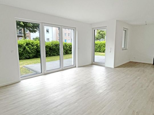 Sonnige 2-Zimmer-Wohnung - mit eigener Terrasse! - Foto 1