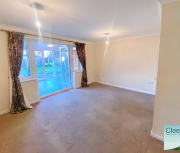 3 bed semi-detached house to rent in Hanson Gardens, Bishops Cleeve... - Photo 4