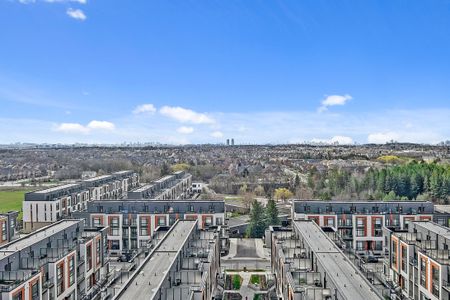 For Lease - 2 David Eyer Road Unit# 1130, Richmond Hill, Ontario - Photo 4