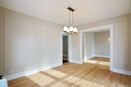 Elgin Apartments - Photo 5