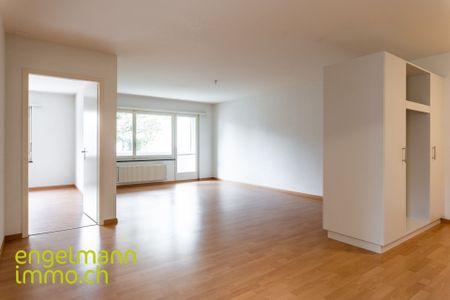 3-room apartment with balcony / 3-room apartment with balcony - Foto 3